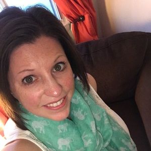 Meet your Posher, Staci